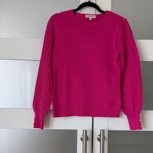 Women's Fuchsia Crew Neck Sweater Small